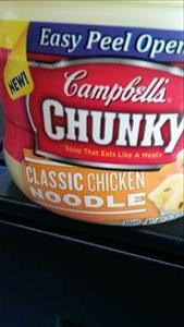 Campbell's Chunky Classic Chicken Noodle Soup (Can)