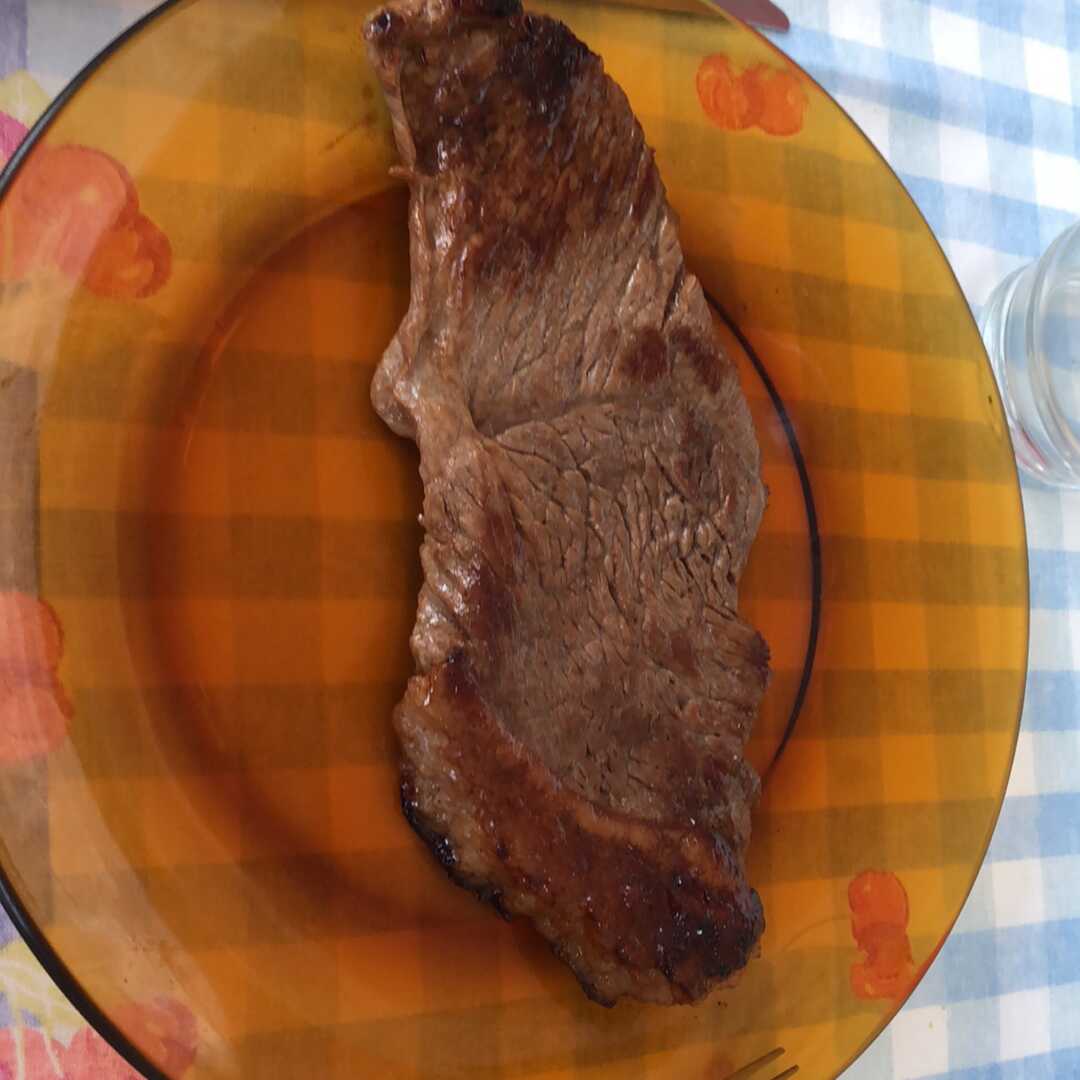 Calorias em Fígado de Vaca (e Fatos Nutricionais)