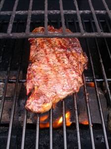 Beef T-Bone Steak (Trimmed to 0" Fat, Cooked, Broiled)