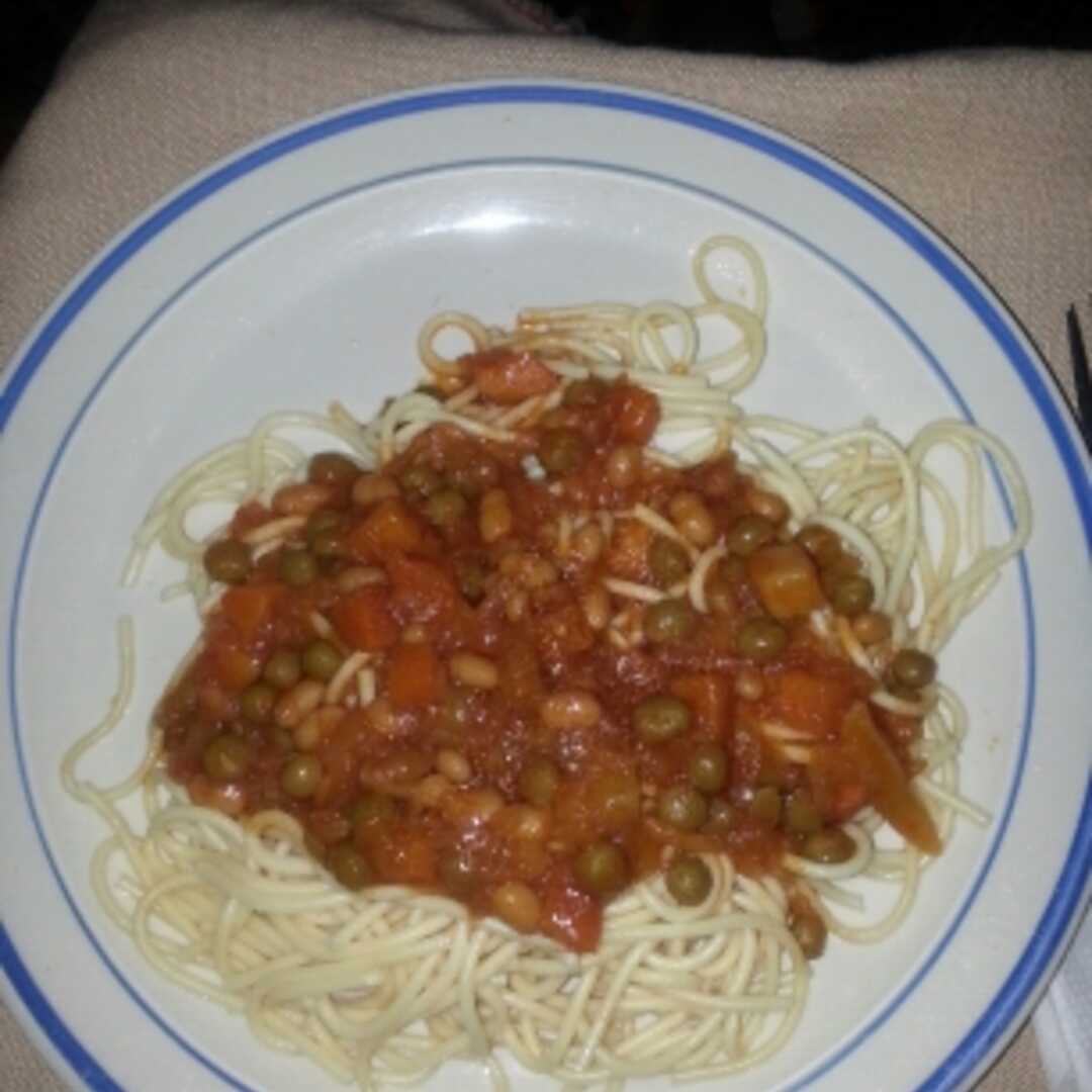 Spaghetti with Tomato Sauce and Vegetables