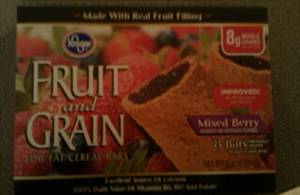 Kroger Low Fat Fruit & Grain Cereal Bar - Mixed Berry