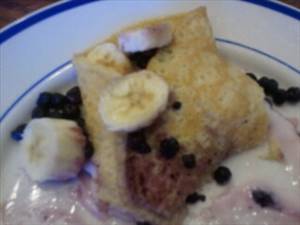 Bob Evans Fruit & Yogurt Crepe with Quaker Oatmeal