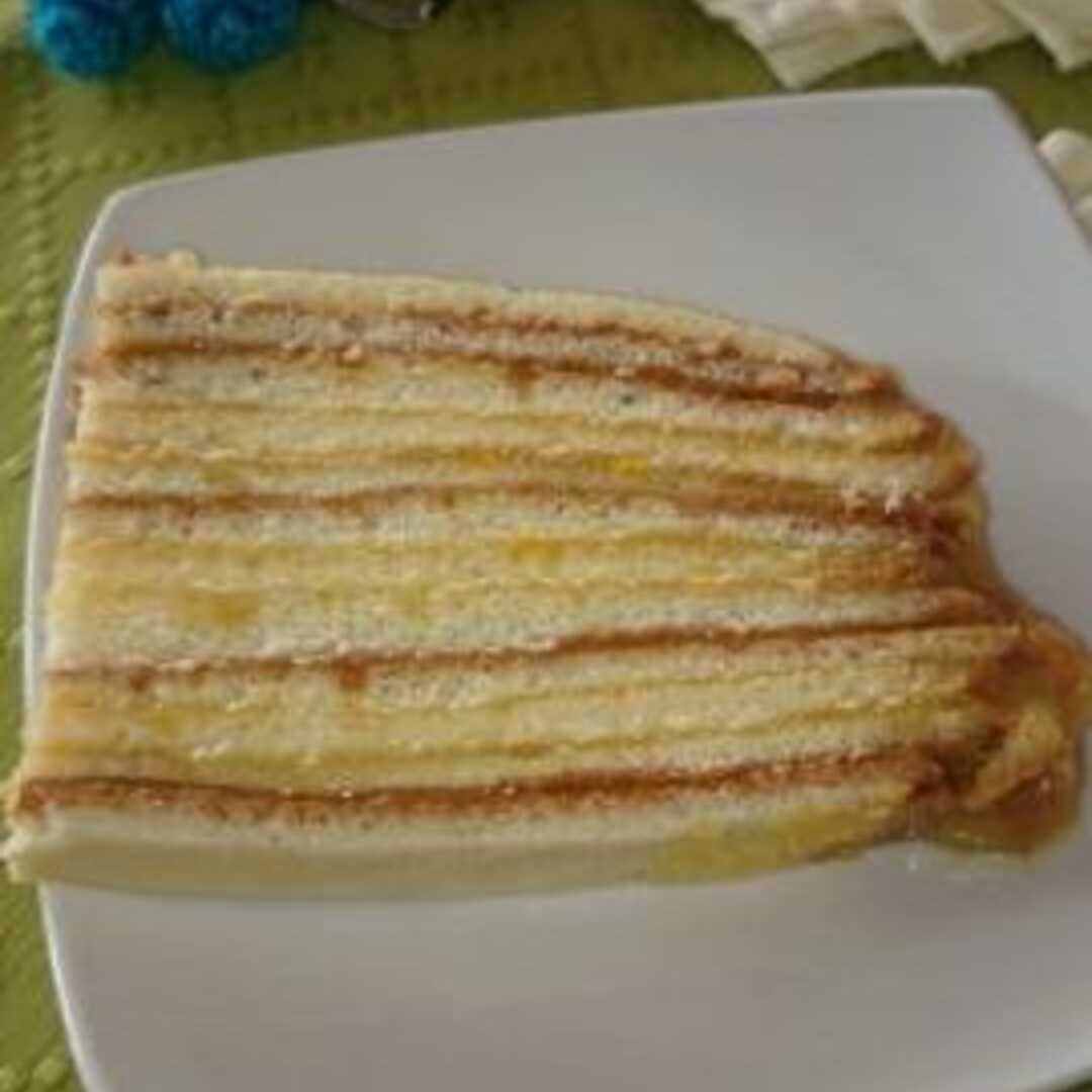Torta Amarilla (con Escarcha de Chocolate)
