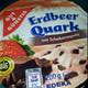 Gut & Günstig Erdbeer Quark mit Schokoraspeln