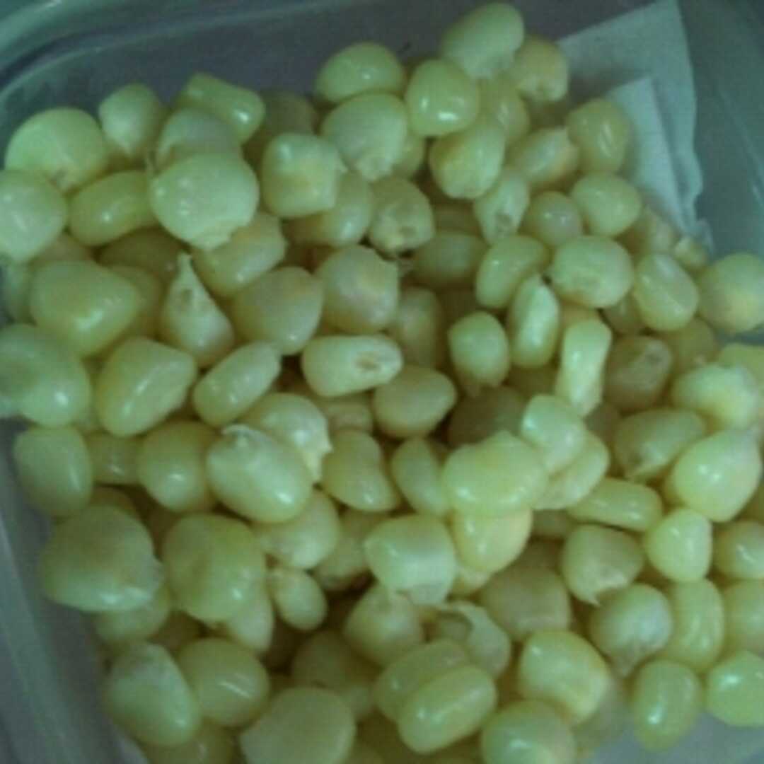 Yellow Sweet Corn (Kernels On Cob, with Salt, Frozen, Drained, Cooked, Boiled)
