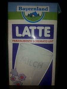 Bayernland Latte Parzialmente Scremato UHT