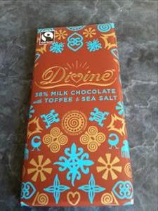 Divine 38% Milk Chocolate with Toffee & Sea Salt