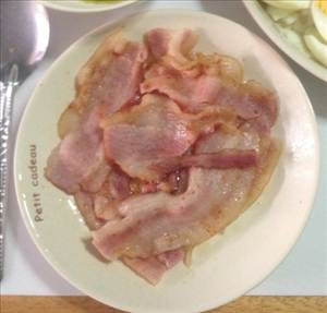 Bacon (Cured, Microwaved, Cooked)