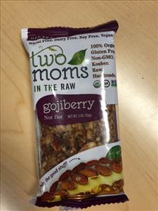 Two Moms in the Raw Gojiberry Nut Bar