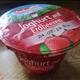 Frankenland Joghurt auf Erdbeeren