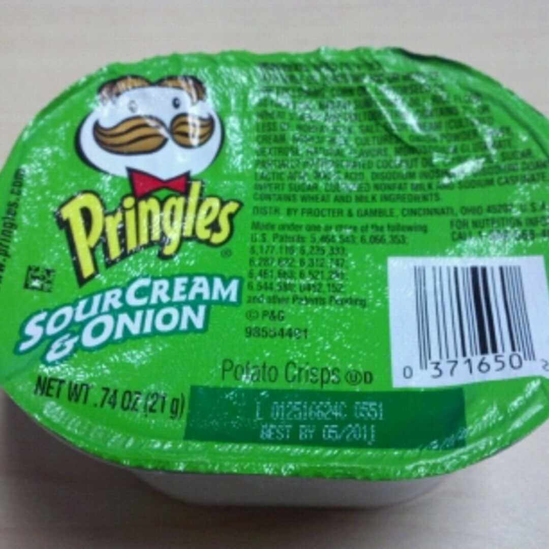 Pringles Minis Original Sour Cream & Onion, Cheddar Cheese Potato Crisps