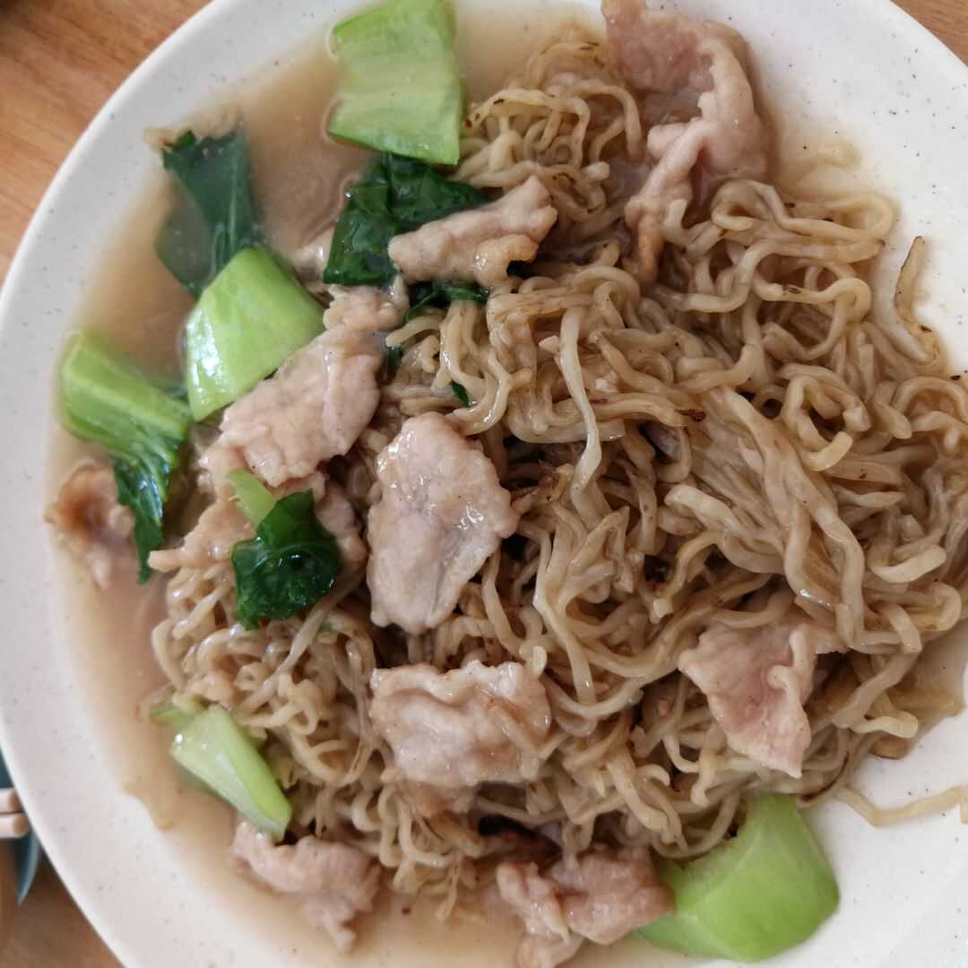 Pork Chow Mein or Chop Suey with Noodles