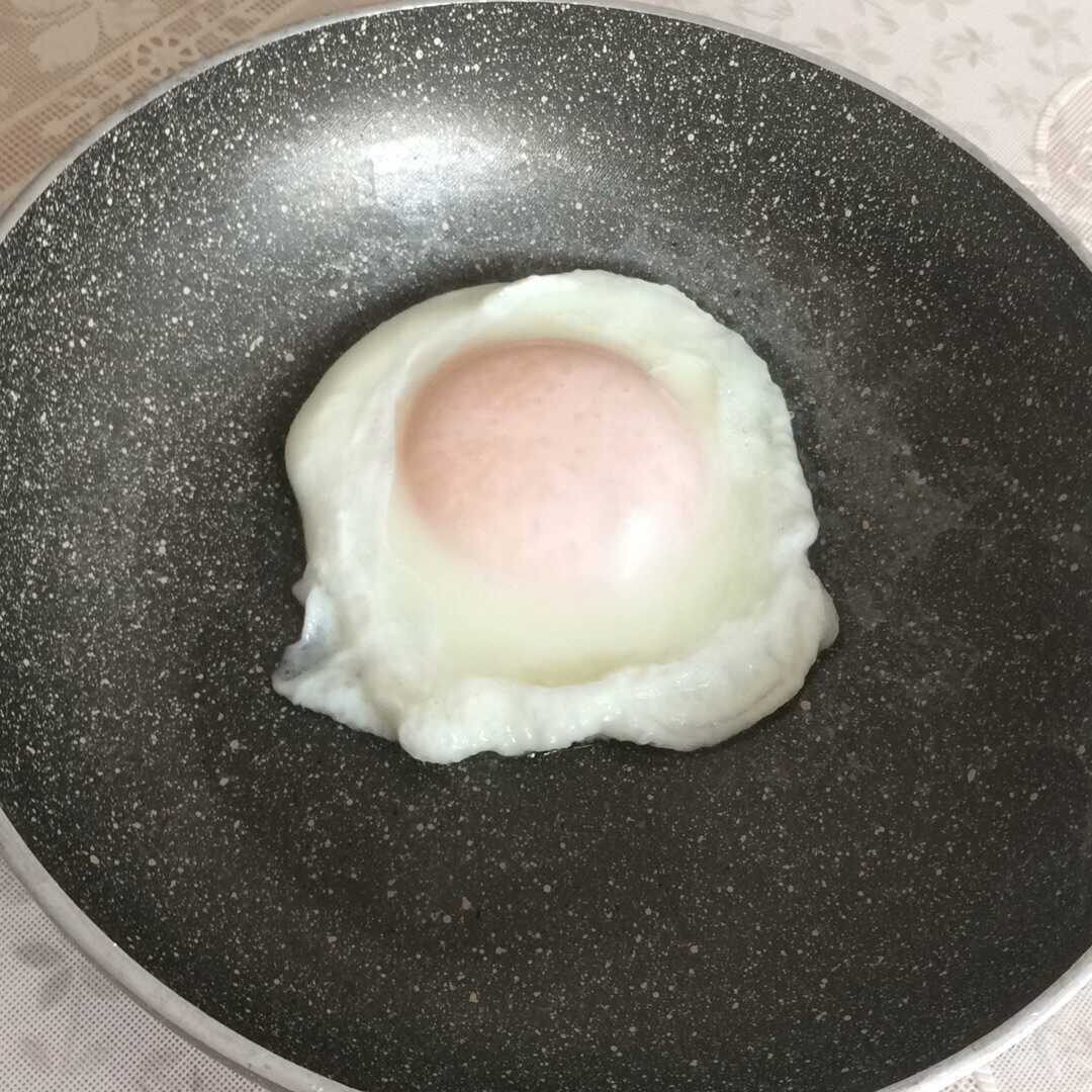 Yağsız Kızarmış Yumurta