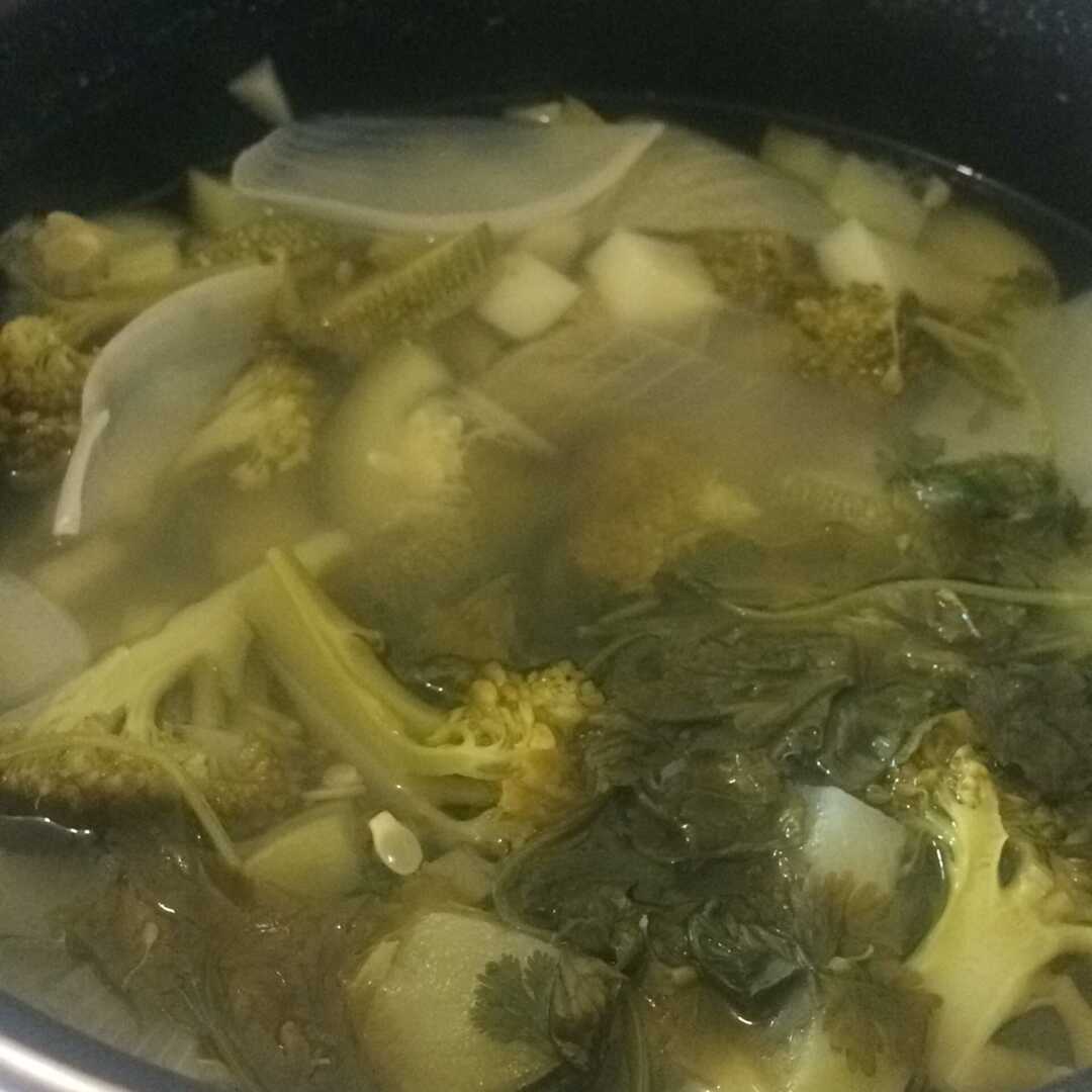 Sopa de Verduras (Baja en Sodio, con Agua)