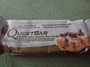 QuestBar Chocolate Chip Cookie Dough
