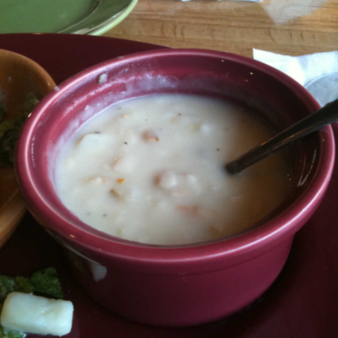 Applebee's Clam Chowder (Bowl)