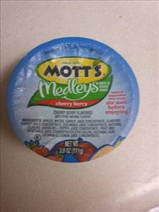 Mott's Medleys Cherry Berry