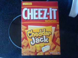 Sunshine Cheez-It Cheddar Jack Baked Crackers