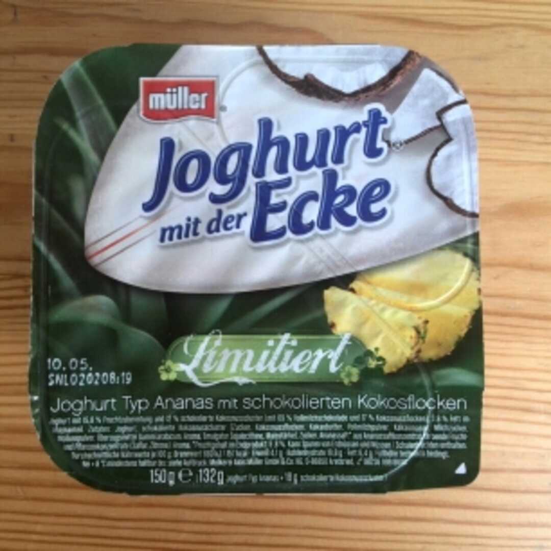 Müller Joghurt mit der Ecke Typ Ananas mit Schokolierten Kokosflocken