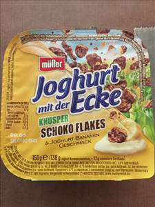 Müller Joghurt mit der Ecke Knusper Schoko Flakes
