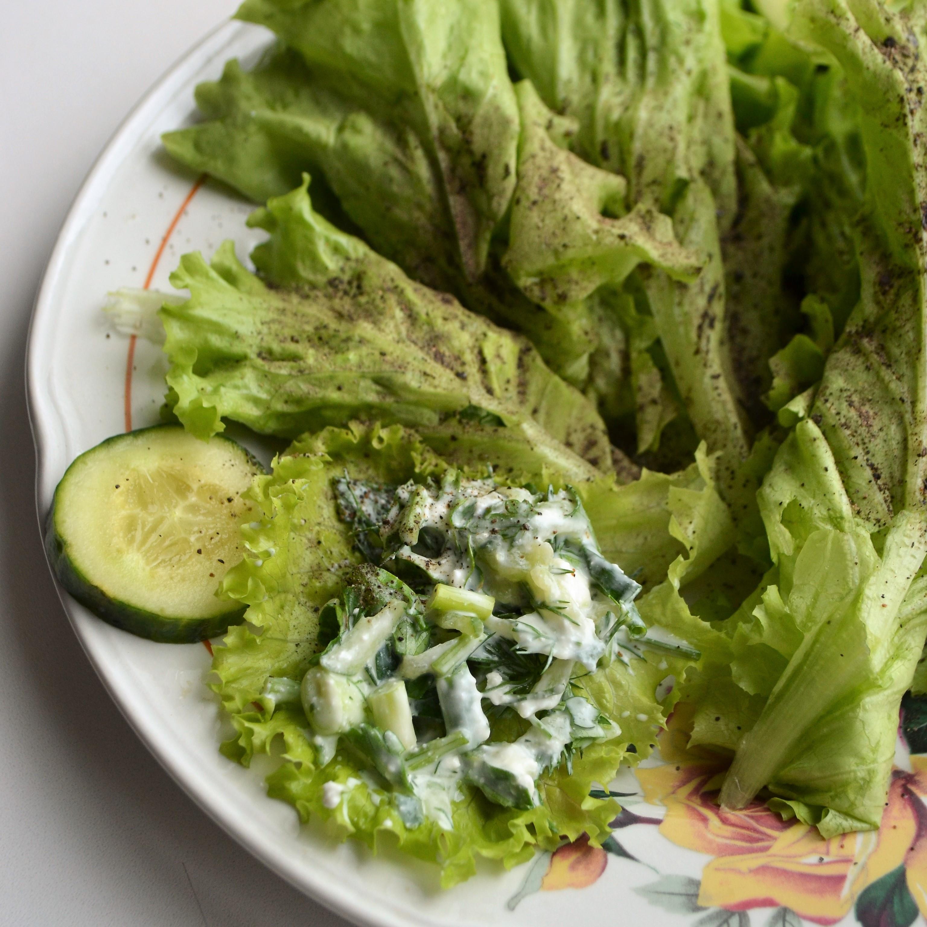 Green breakfast. Зеленый завтрак. Начинка в зеленых листьях.