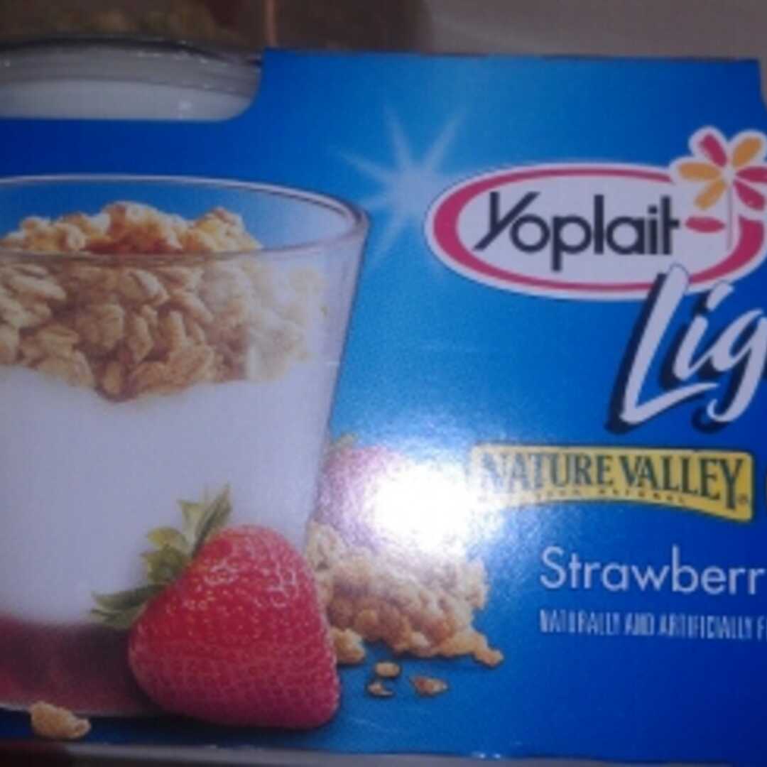 Yoplait Light Yogurt with Granola - Strawberry