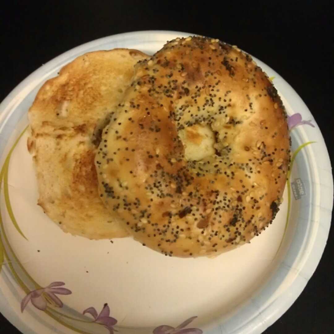 Bagels (Includes Onion, Poppy, Sesame) (Without Calcium Propionate)