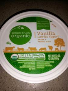 Simple Truth Organic Vanilla Lowfat Yogurt