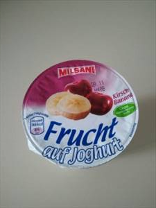 Milsani Frucht auf Joghurt
