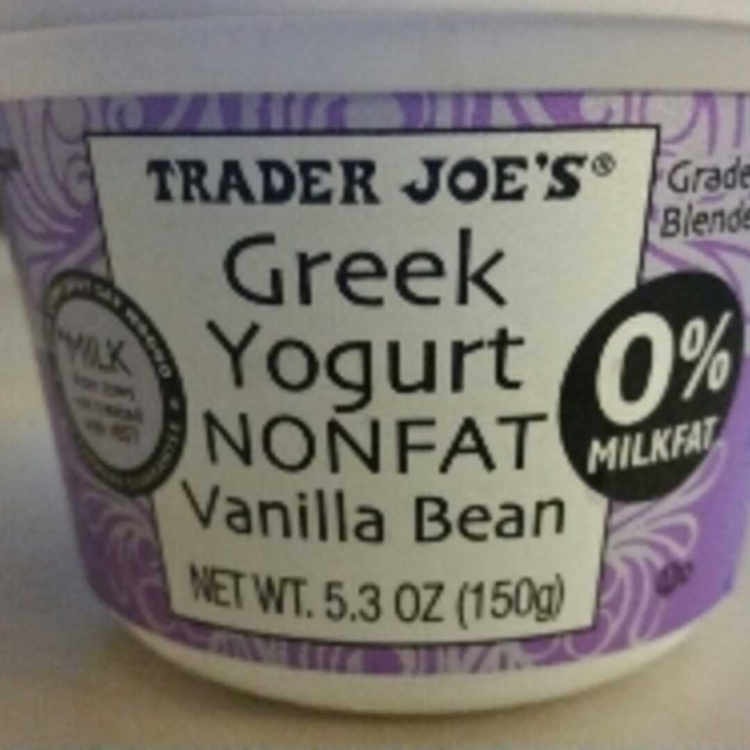 Trader Joe's Organic Greek Style Nonfat Yogurt - Vanilla