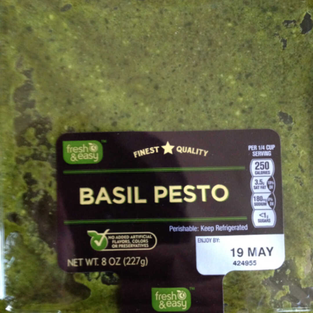 Fresh & Easy Basil Pesto