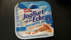 Müller Joghurt mit der Ecke Griechischer Art Mandel Crunch