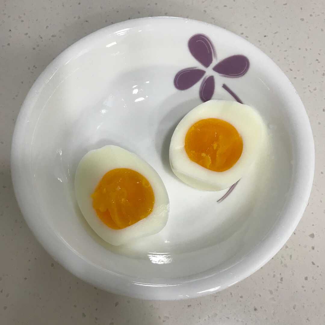 살짝 삶은 계란