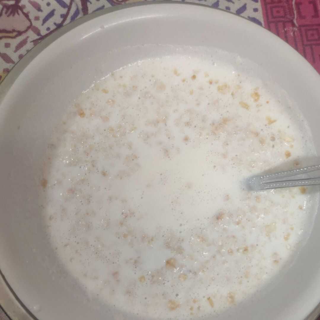 Oatmeal with Milk