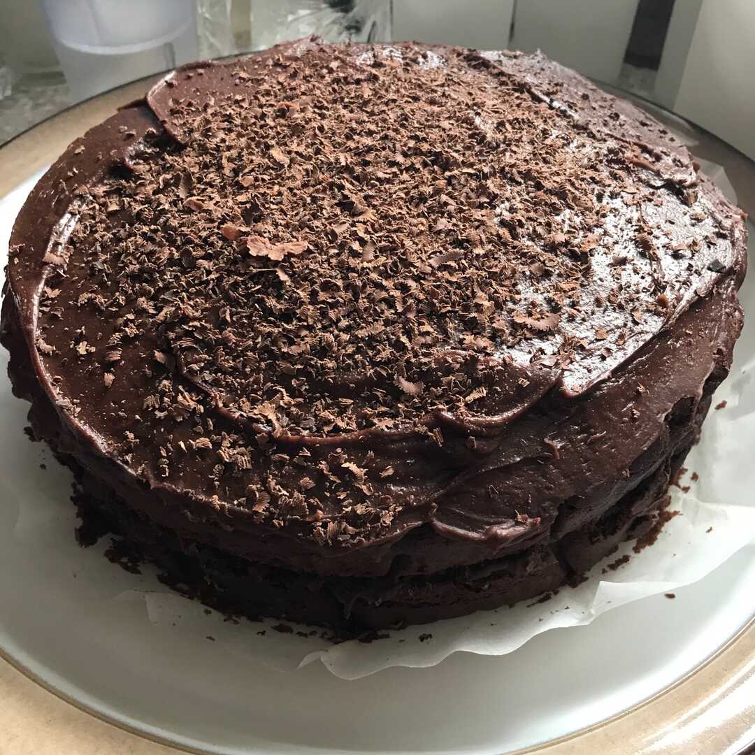 Chocolate Cake (with Chocolate Icing)