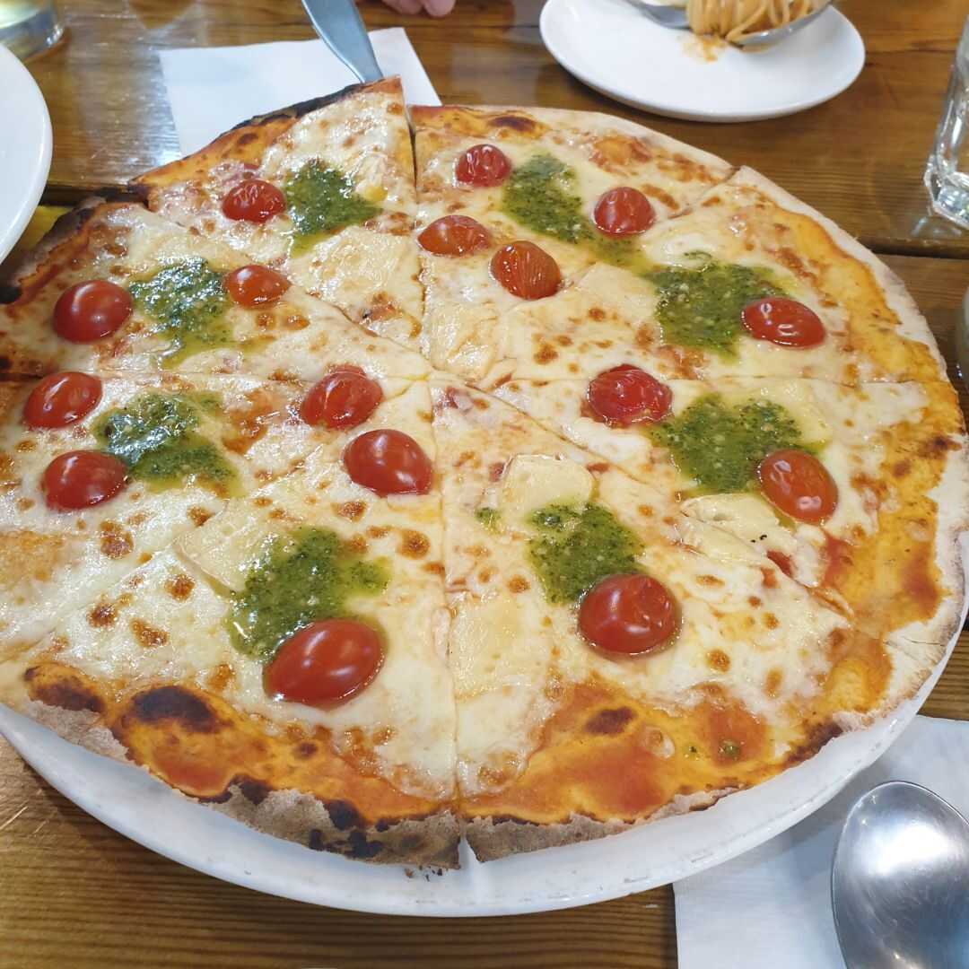 마르게리타 피자