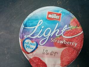 Muller Light Fat Free Strawberry Yogurt