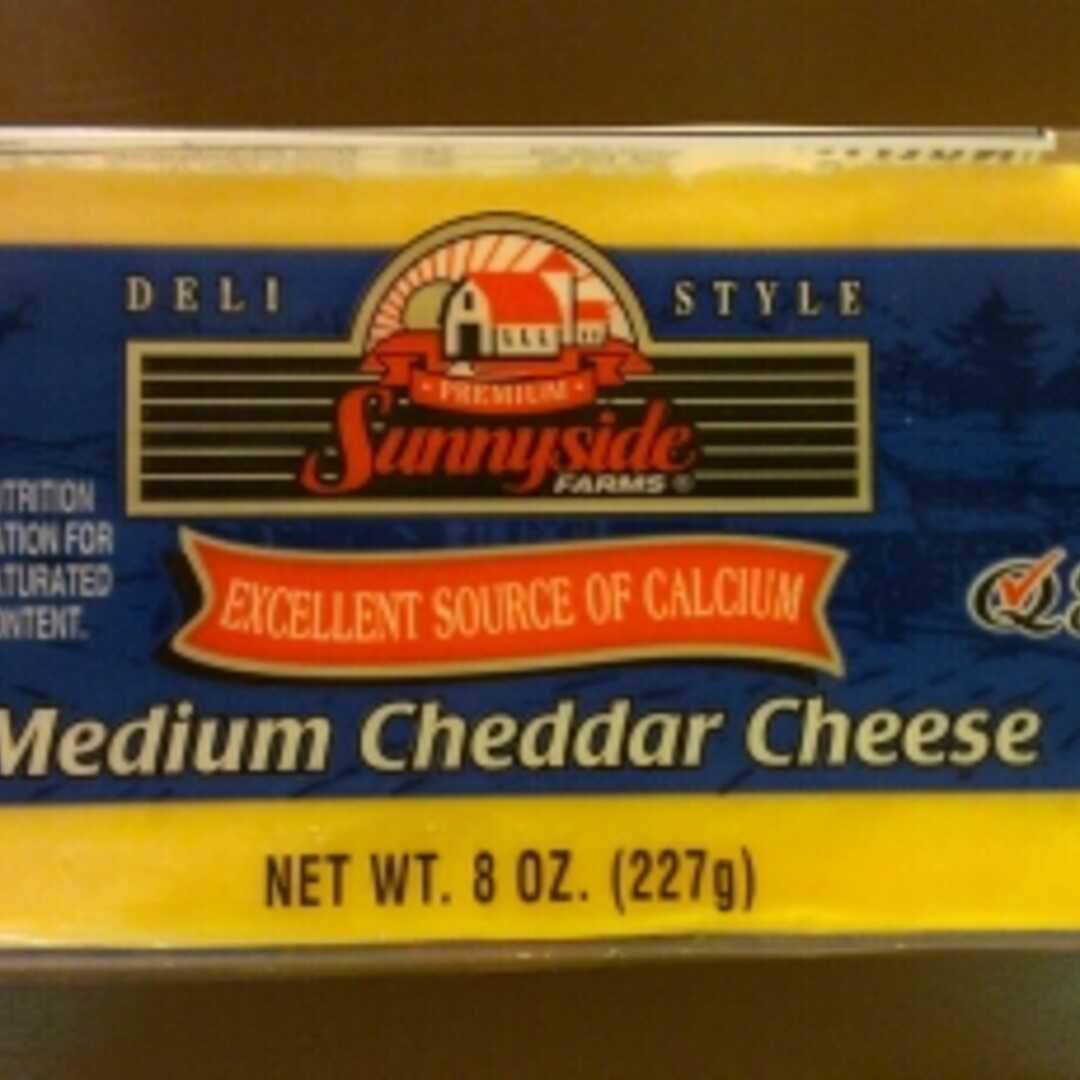 Sunnyside Farms Medium Cheddar Cheese