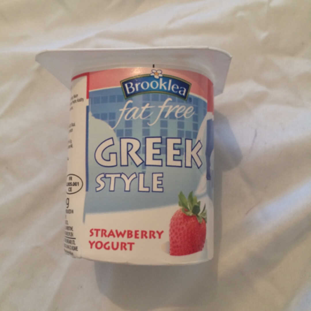 Brooklea Fat Free Greek Style Strawberry Yogurt