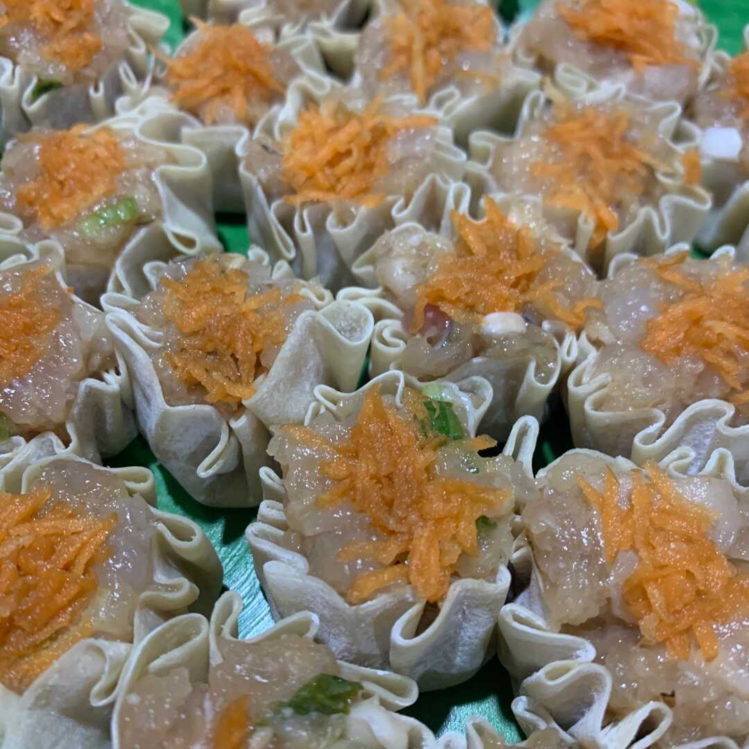 Dim Sum (Meat Filled Egg Roll-Type)