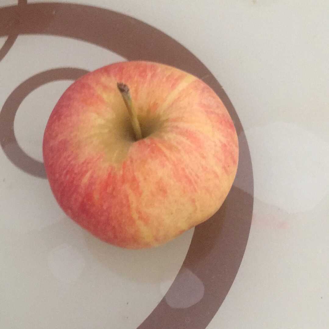 Kırmızı Lezzetli Elma