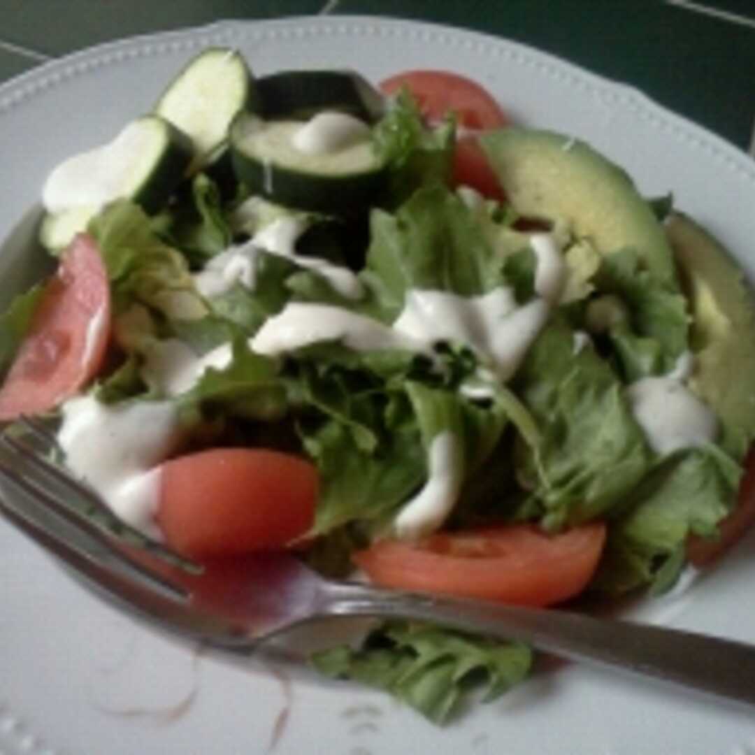 Lettuce Salad with Assorted Vegetables