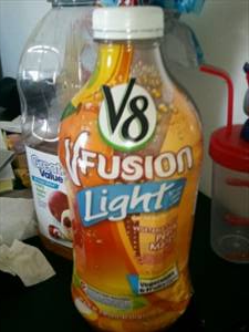 V8 V-Fusion Light Peach Mango