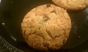 Oatmeal Cookies (with Raisins)