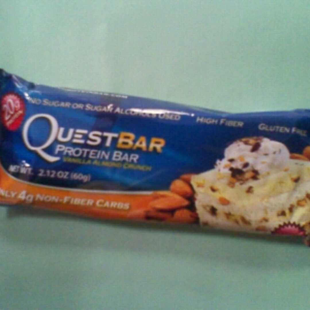Quest Vanilla Almond Crunch Protein Bar