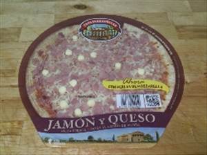Casa Tarradellas Pizza Jamón y Queso