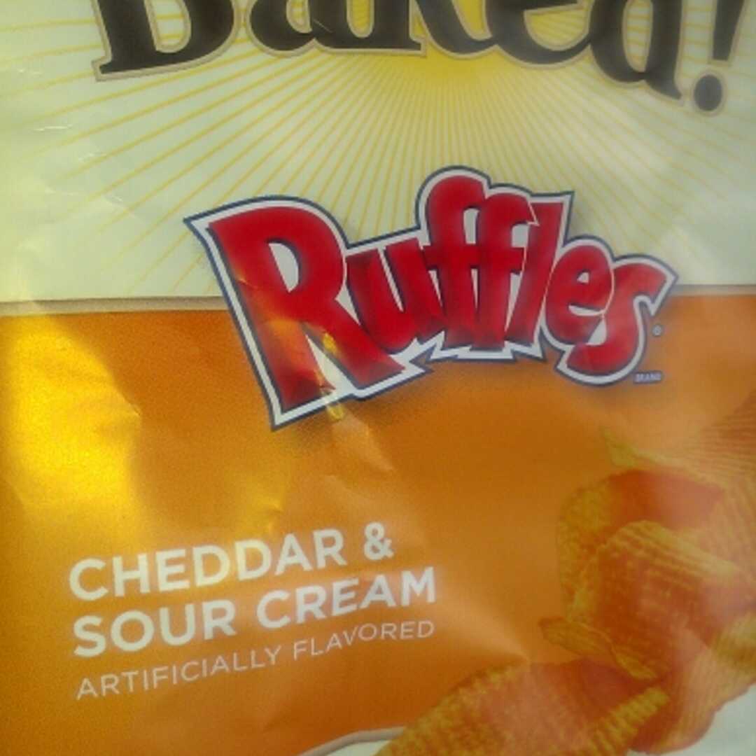 Ruffles Baked! Cheddar & Sour Cream Potato Crisps (24.8g)
