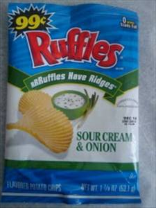 Ruffles Sour Cream & Onion Potato Chips (1.5 oz)
