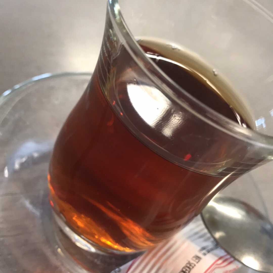 Çay (Demlenmiş, Kafeinsiz)
