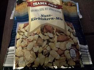 Trader Joe's  Nuss-Kürbiskern-Mix